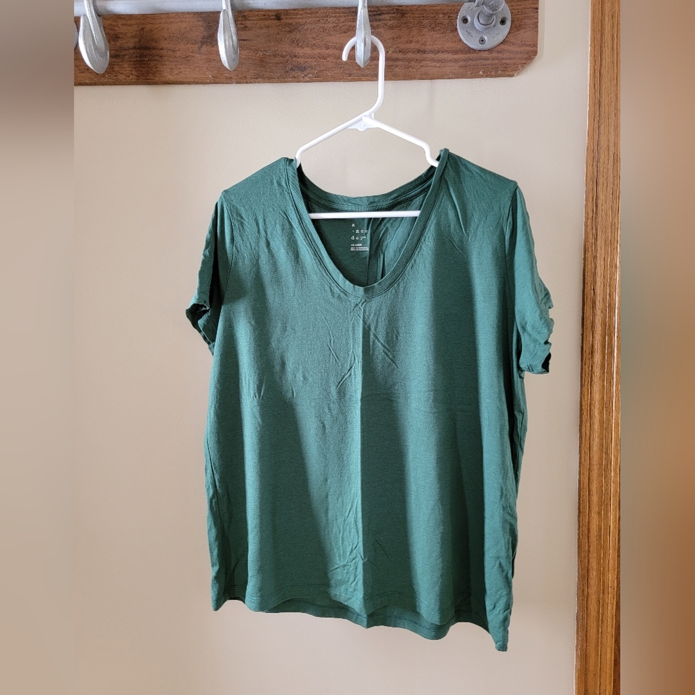A New Day green tee, NWOT